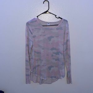 Medium pink camouflage